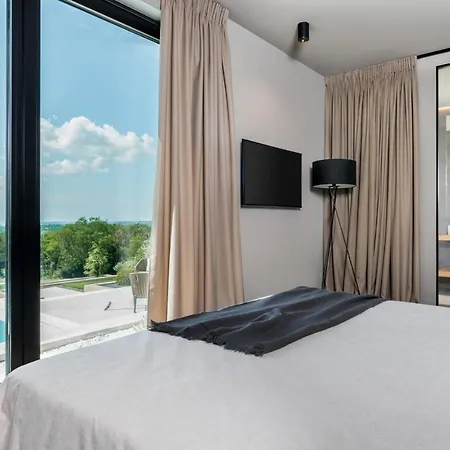 Villa Calma Istra Nedeščina