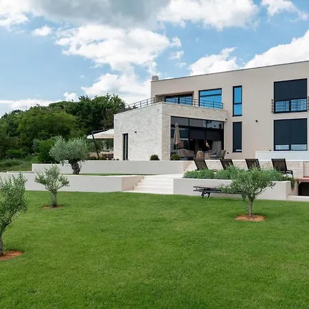 Calma Istra Villa Nedeščina
